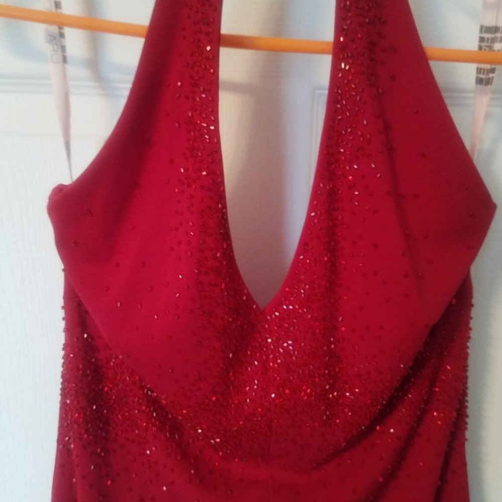 Red flashy - Picture 2 of 3